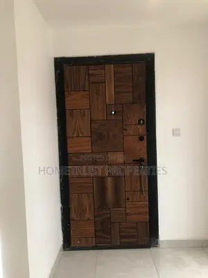 4bdrm Duplex in East Legon Ais Area, American House for rent