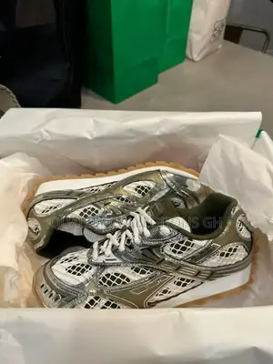 Bottega Veneta Mud White