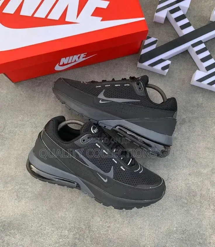 Nike Airmax Pulse Black
