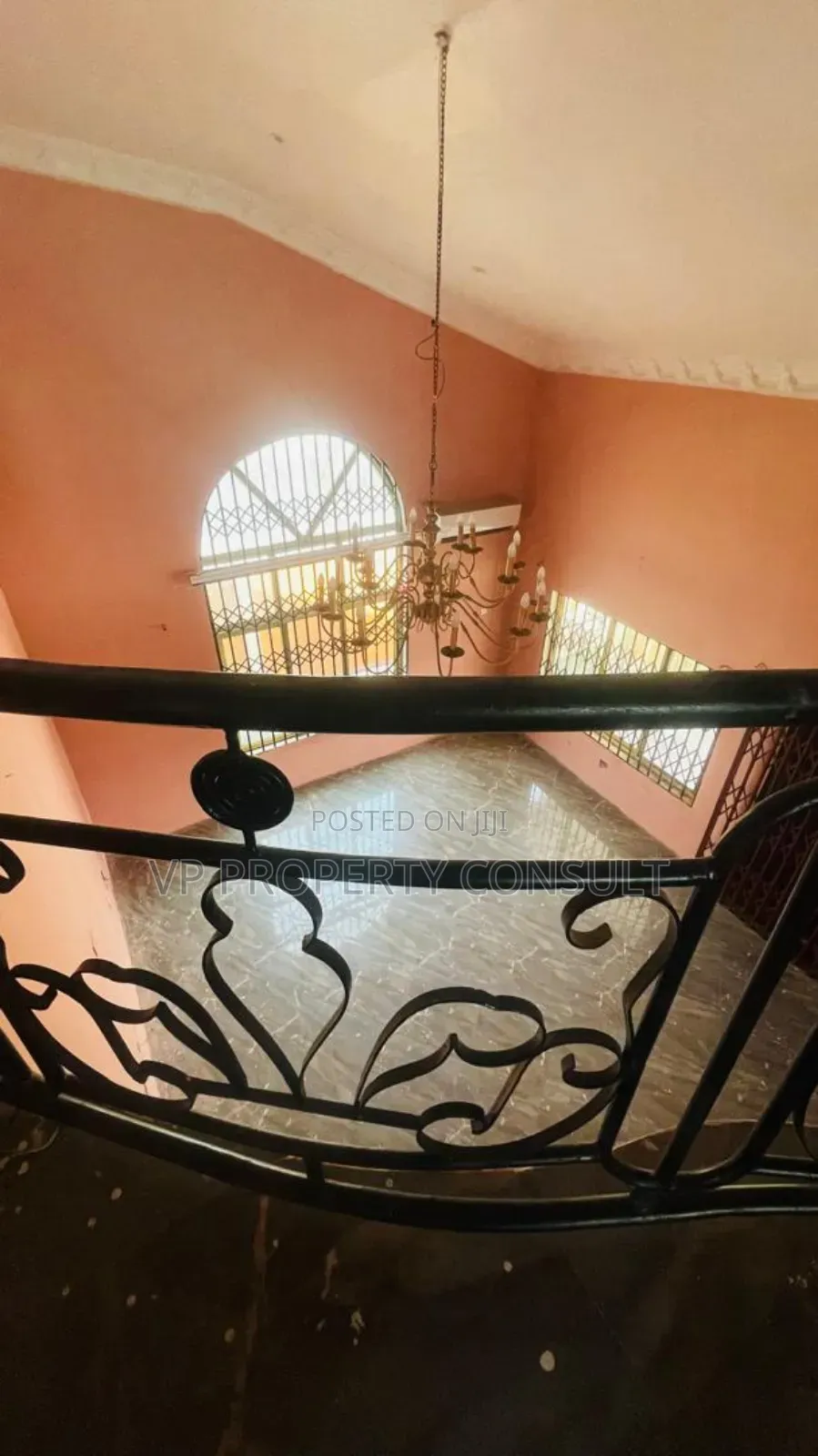 5bdrm House in Housing Down for sale