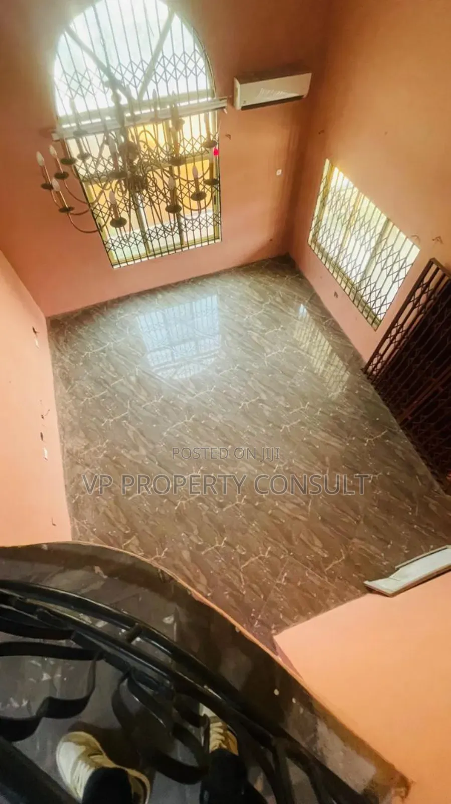 5bdrm House in Housing Down for sale