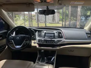Toyota Highlander 2018 Black