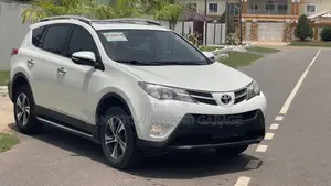 Toyota RAV4 2015 White