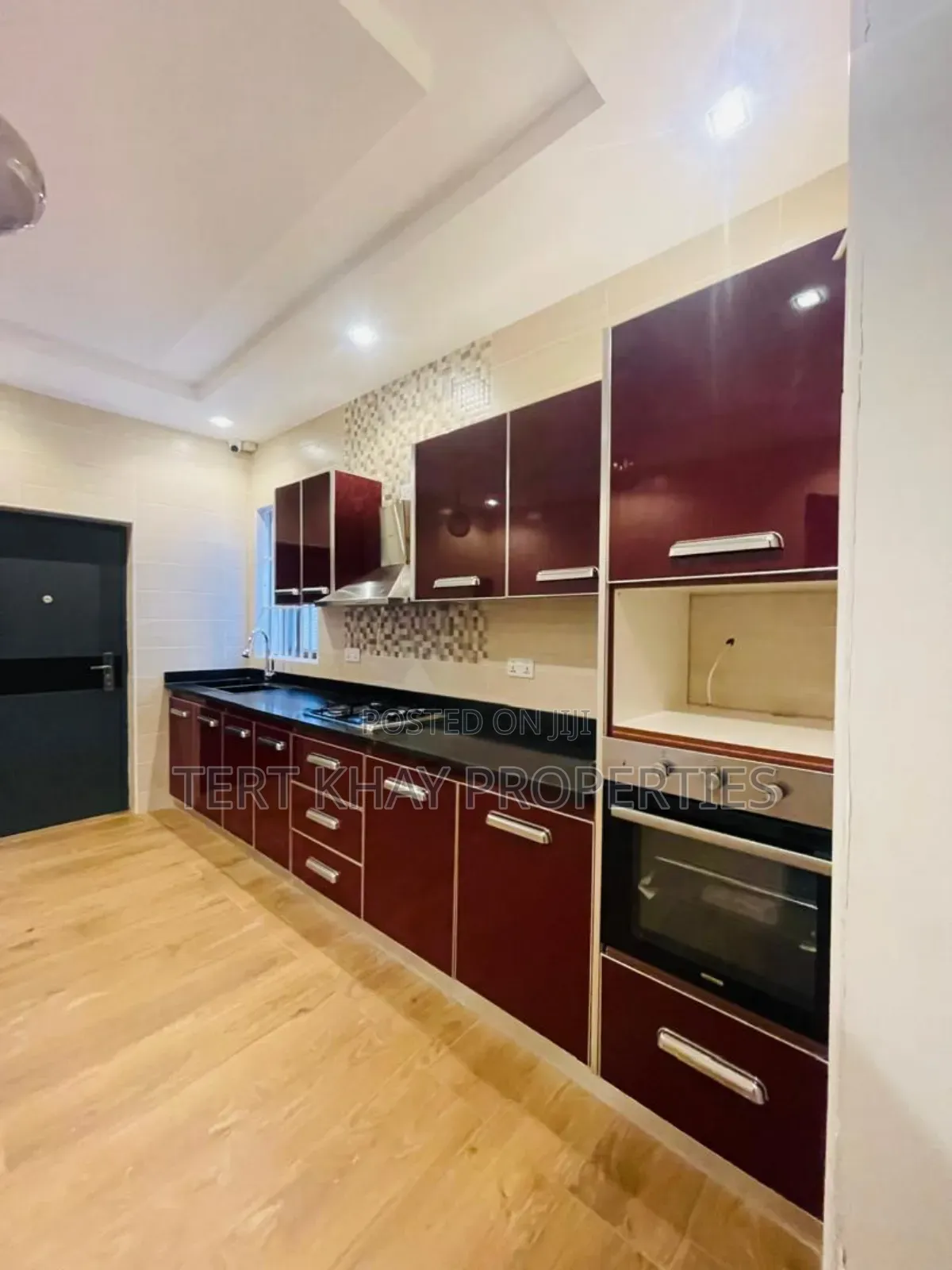 4bdrm House in Ogbojo, East Legon for sale