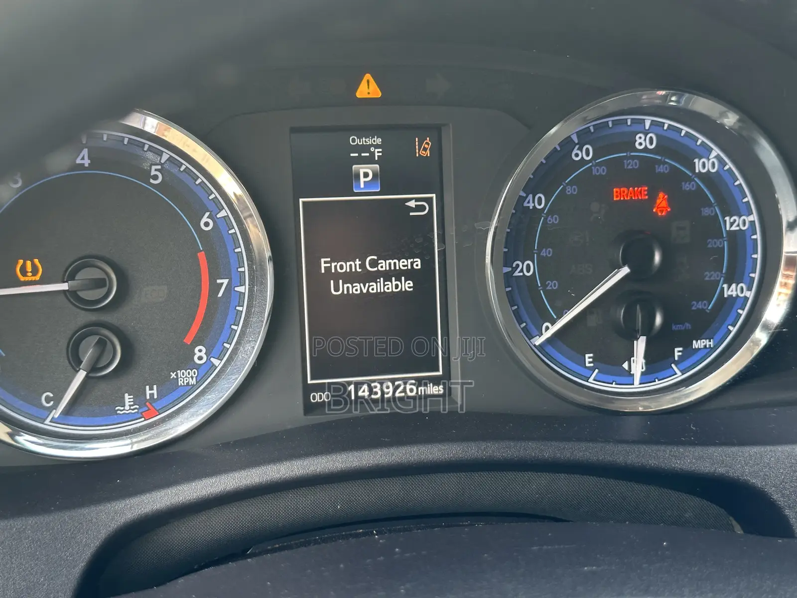 Toyota Corolla XSE (1.8L 4cyl 2A) 2019