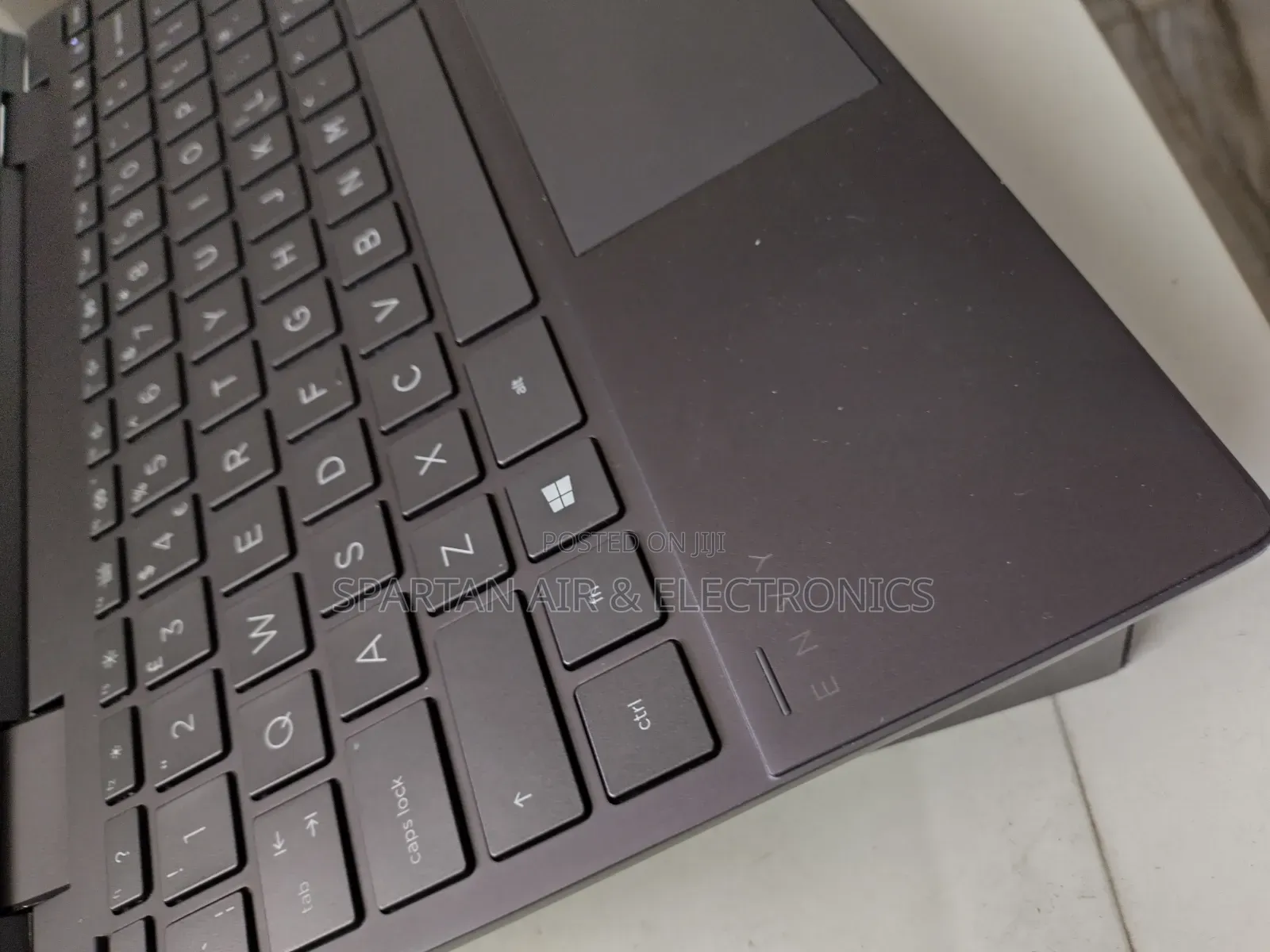 Laptop HP Envy X360 16GB AMD Ryzen 7 SSD 256GB