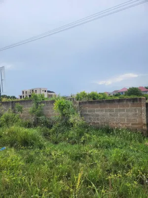 One Plet of Land for Sale at Lakeside Estates