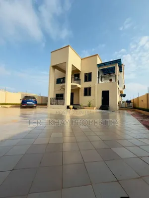 4bdrm House in Kokrobitey, Accra Metropolitan for sale