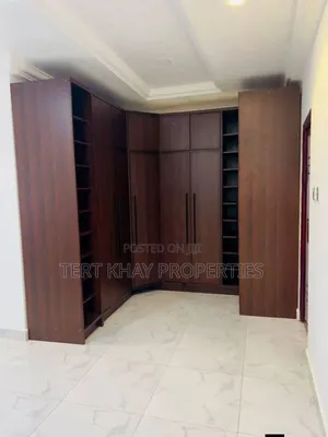 4bdrm House in Kokrobitey, Accra Metropolitan for sale