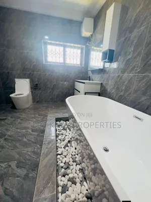 4bdrm House in Kokrobitey, Accra Metropolitan for sale