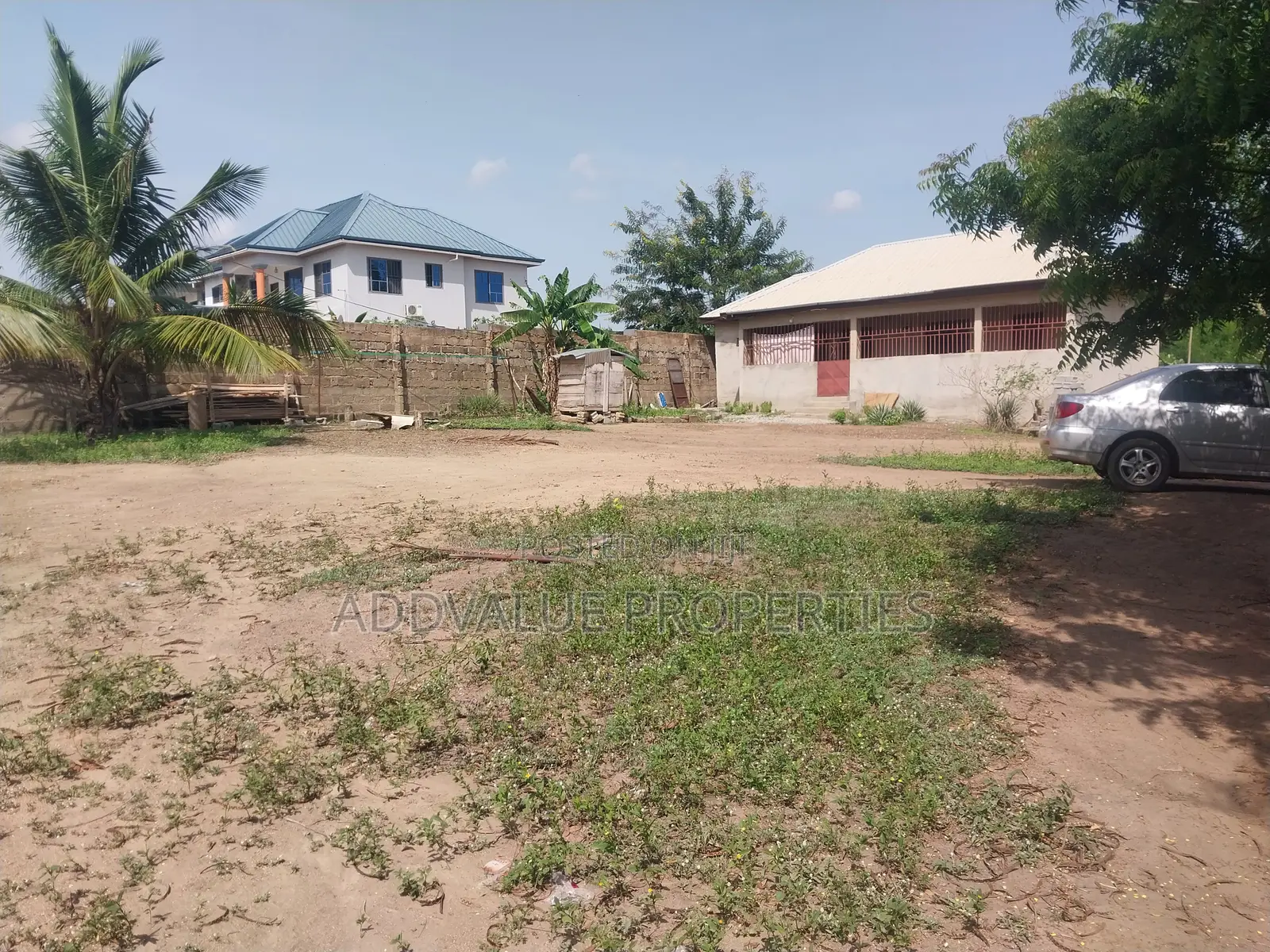 Land With C/H Building for Sale at Kasoa Domeabra