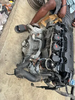 Civic Top Engine Head 1.8l 2006-2011