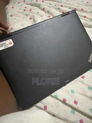 Laptop Lenovo ThinkBook 13s Gen 2 4GB Intel Core M3 HDD+SSD 256GB