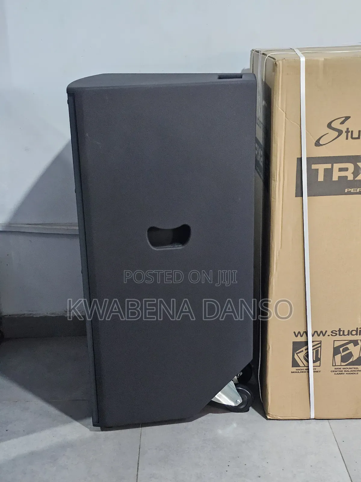 Studiomaster TRX 215 Passive Full Range Speaker