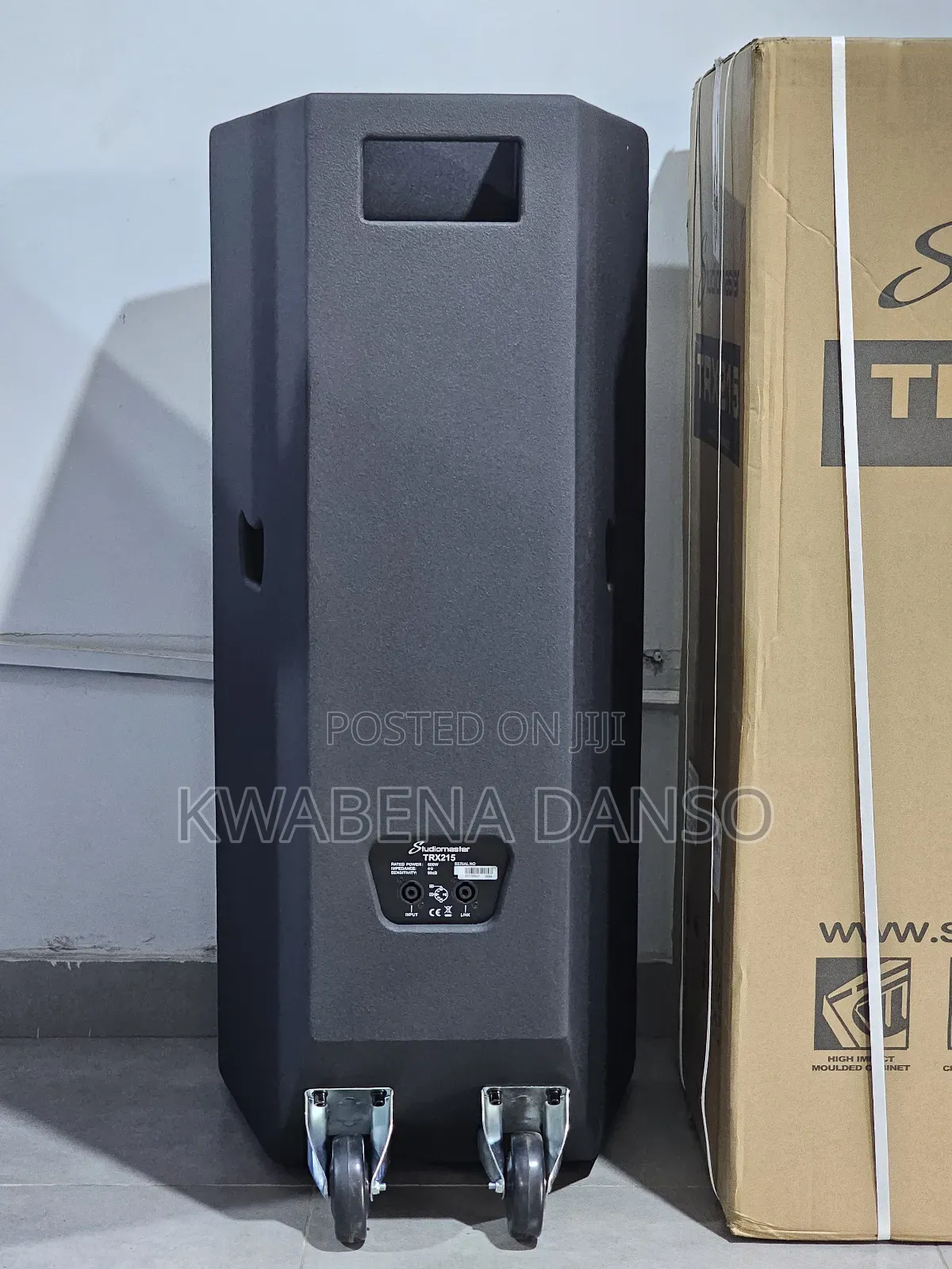 Studiomaster TRX 215 Passive Full Range Speaker