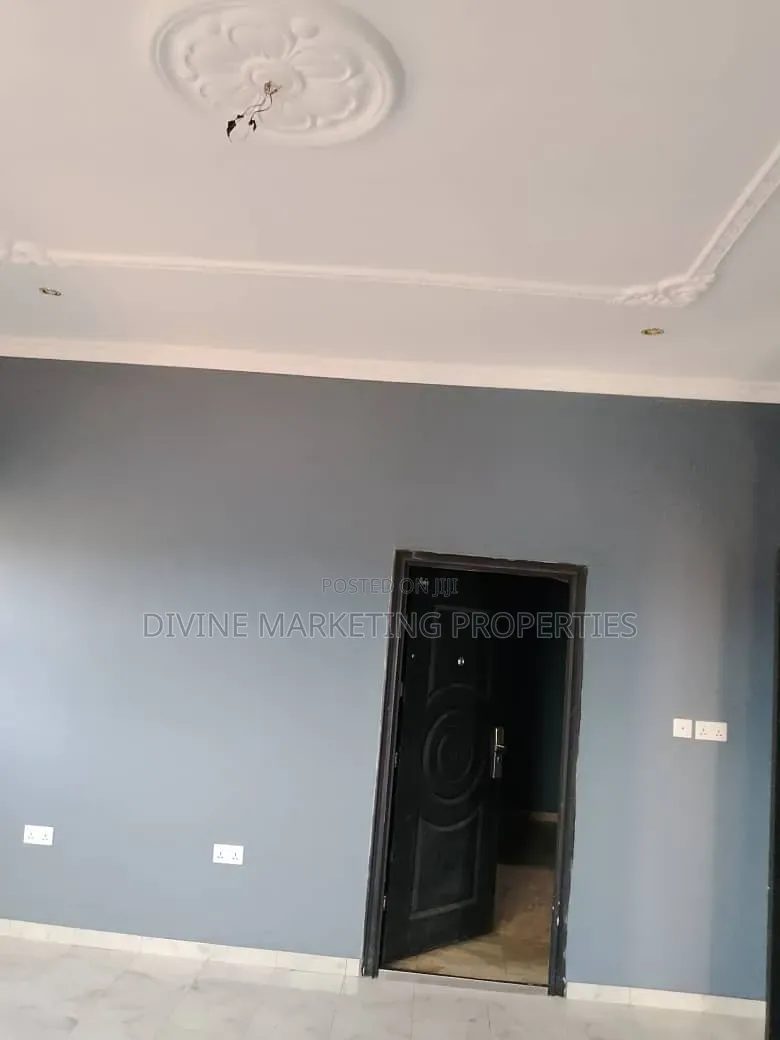 6bdrm House in Ablekuma, Agape for sale
