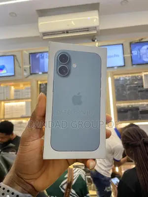 New Apple iPhone 16 128 GB Green