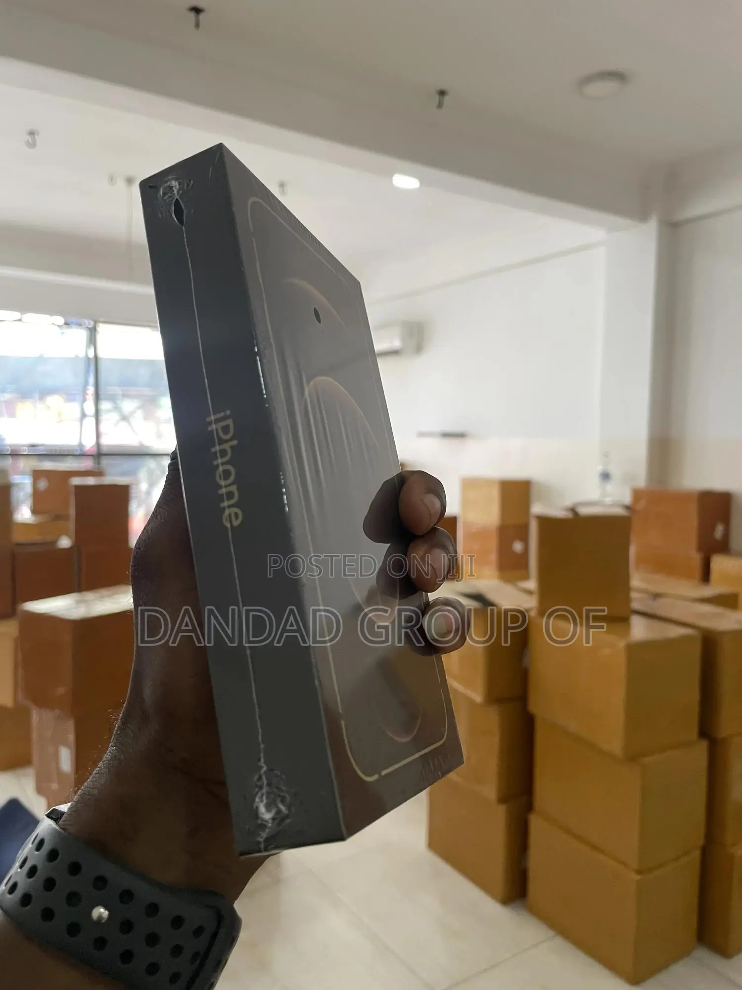 New Apple iPhone 12 Pro Max 256 GB Gold