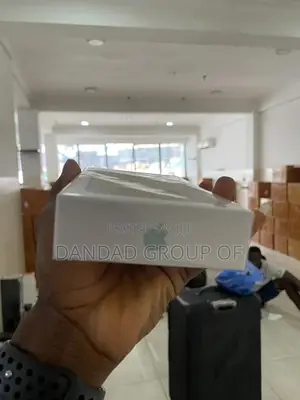 New Apple iPhone 12 128 GB Green
