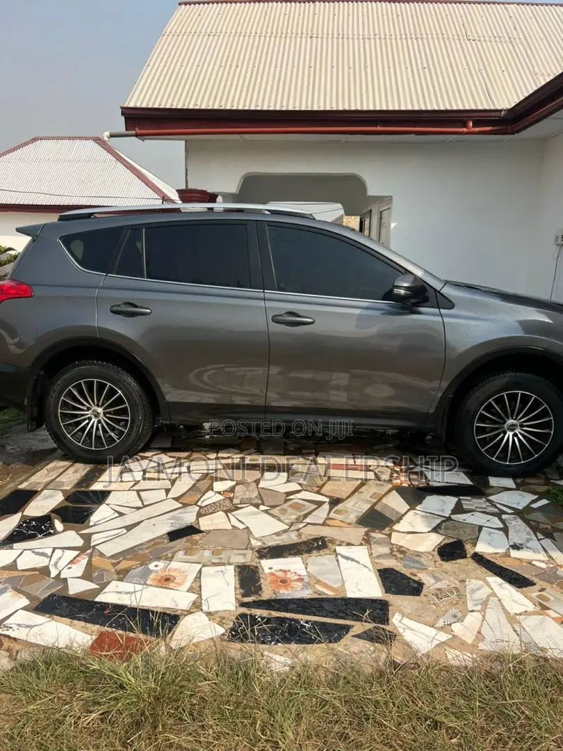 Toyota RAV4 2015 Gray