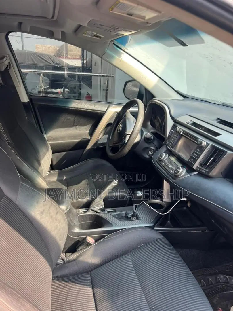 Toyota RAV4 2015 Gray