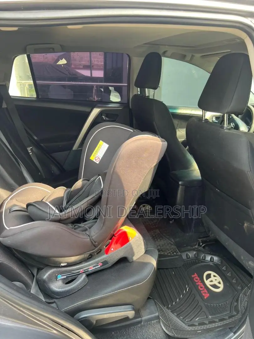 Toyota RAV4 2015 Gray