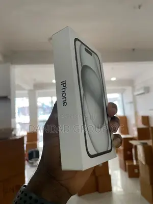 New Apple iPhone 15 128 GB Black