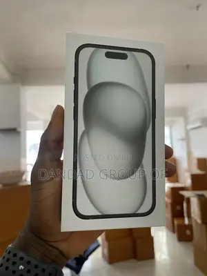 New Apple iPhone 15 128 GB Black