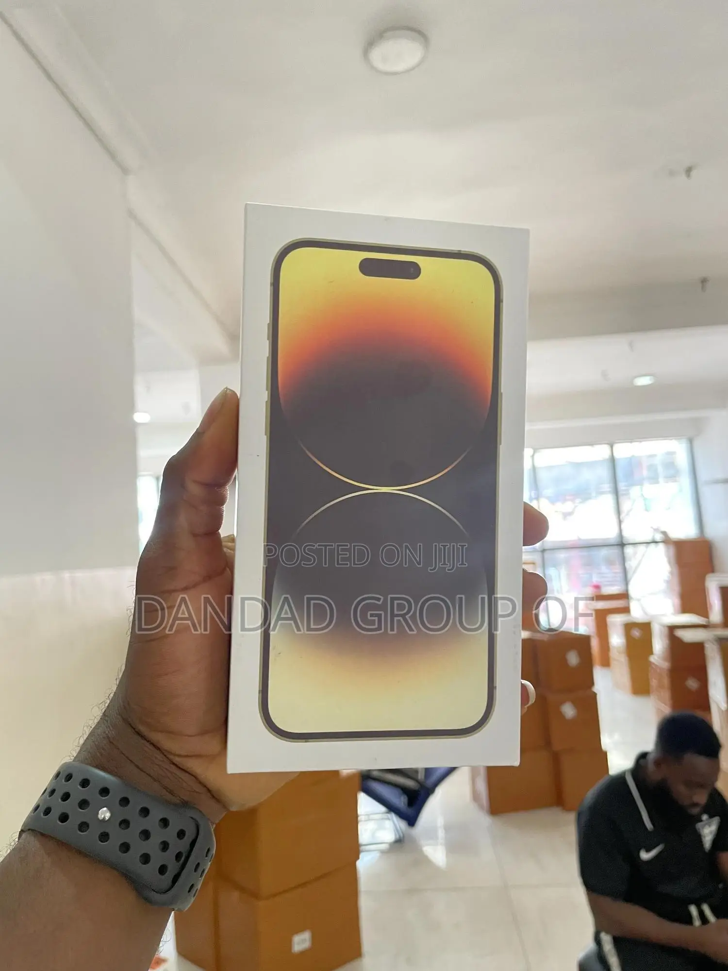 New Apple iPhone 14 Pro Max 256 GB Gold