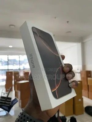 New Apple iPhone 16 Pro Max 256 GB Gold