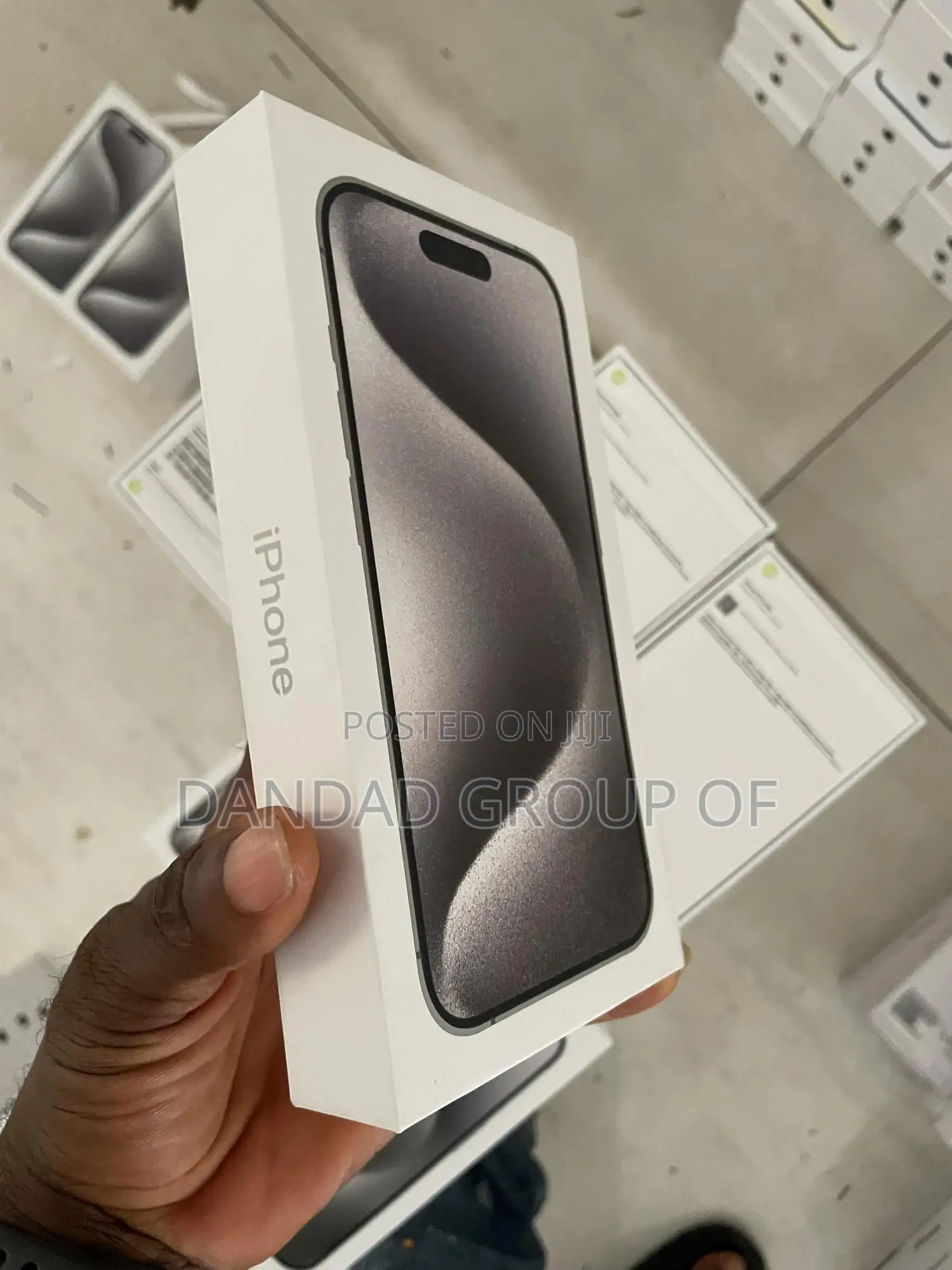 New Apple iPhone 15 Pro Max 256 GB Black