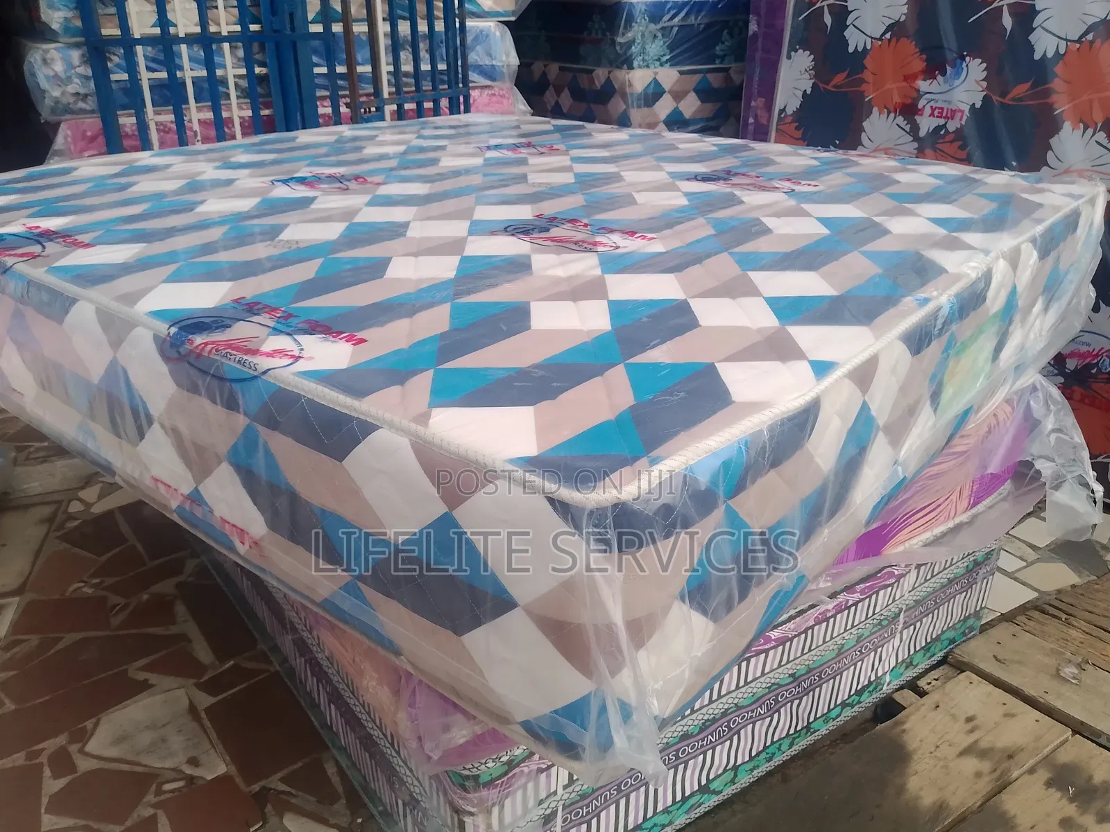 Mattress High Density 12" Queen -Sleep Tight