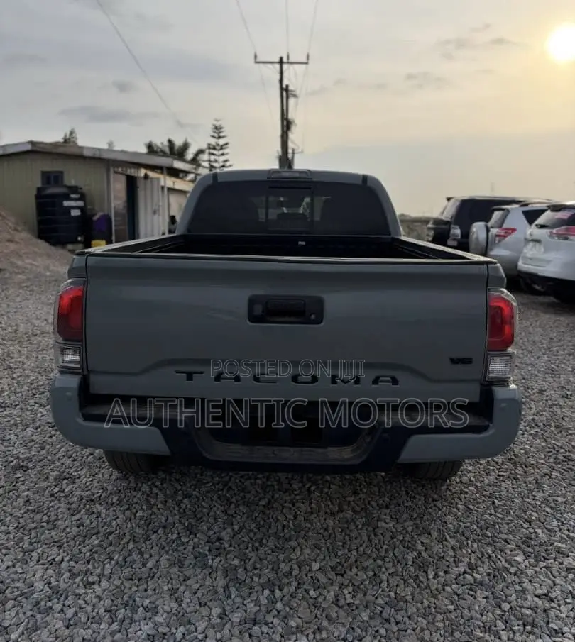 Toyota Tacoma TRD Sport Double Cab 6' Bed V6 AT 2023 Beige