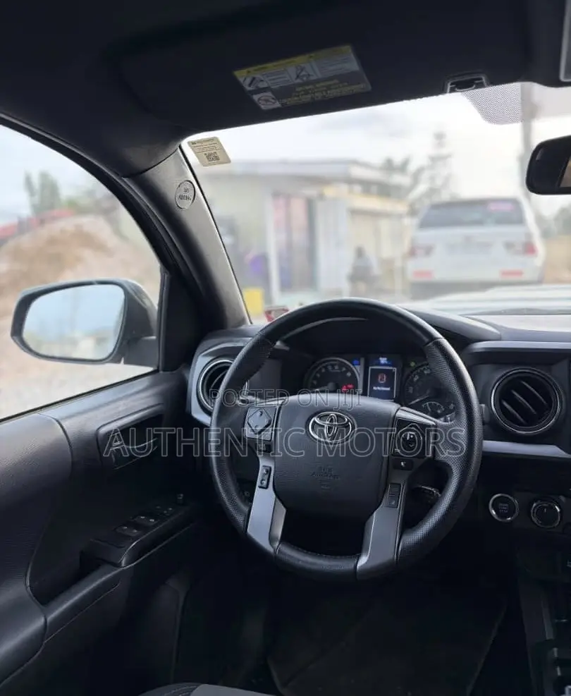Toyota Tacoma TRD Sport Double Cab 6' Bed V6 AT 2023 Beige