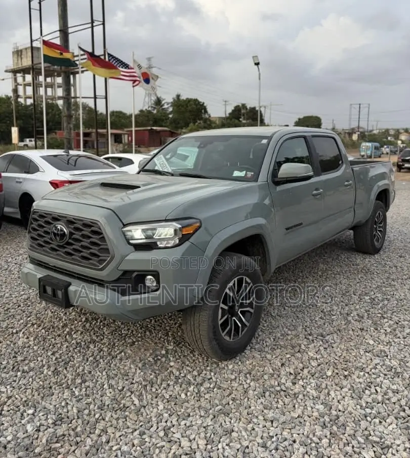 Toyota Tacoma TRD Sport Double Cab 6' Bed V6 AT 2023 Beige