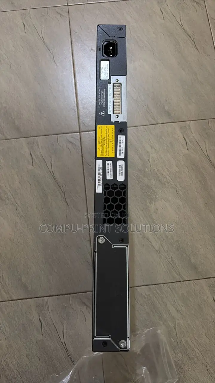 Cisco Ws-C2960s-24ps-L Cat 2960s 24 Gige Poe 370w 4x SFP Lan Base