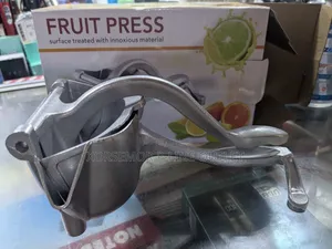 Manual Fruit Juice Extractor