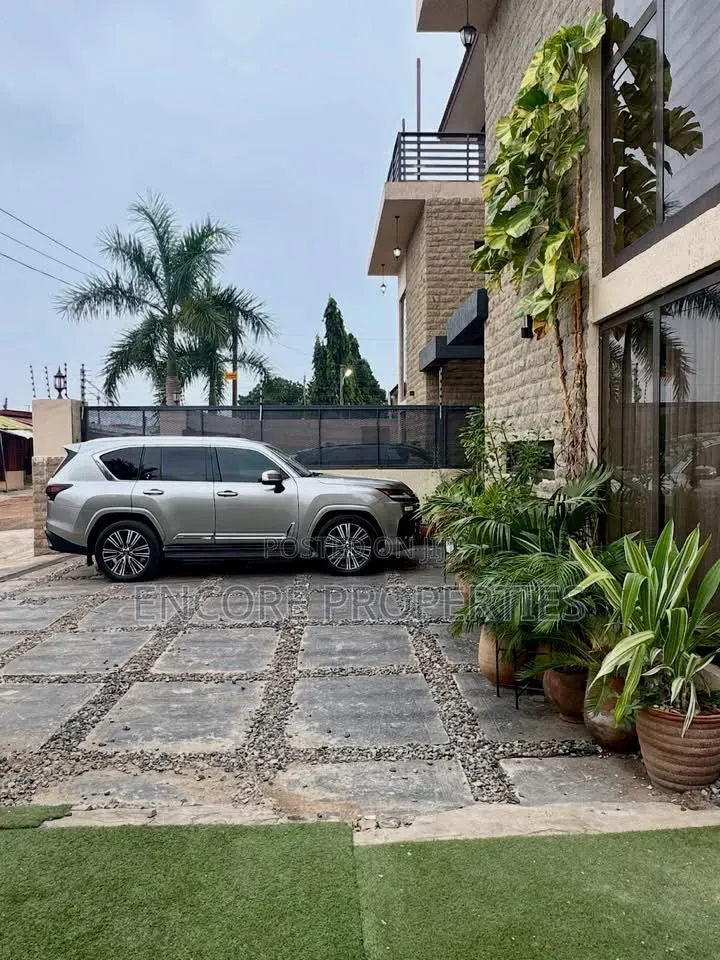Furnished 4bdrm House in Cantonment, US Embassy Area for sale