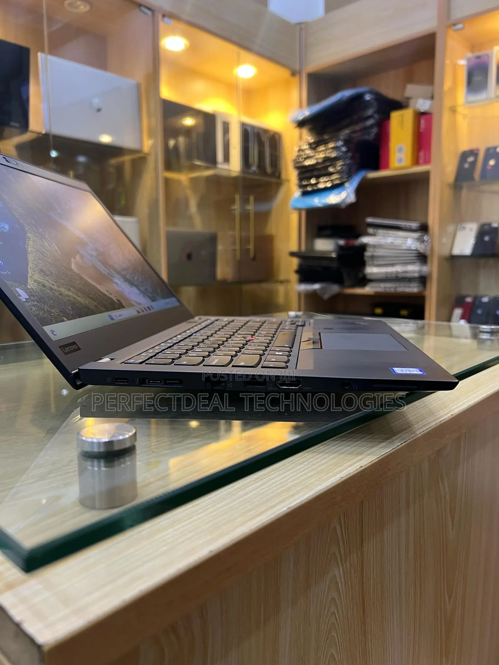 New Laptop Lenovo ThinkPad T480s 24GB Intel Core i7 SSD 256GB