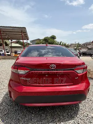 Toyota Corolla 2021 Red