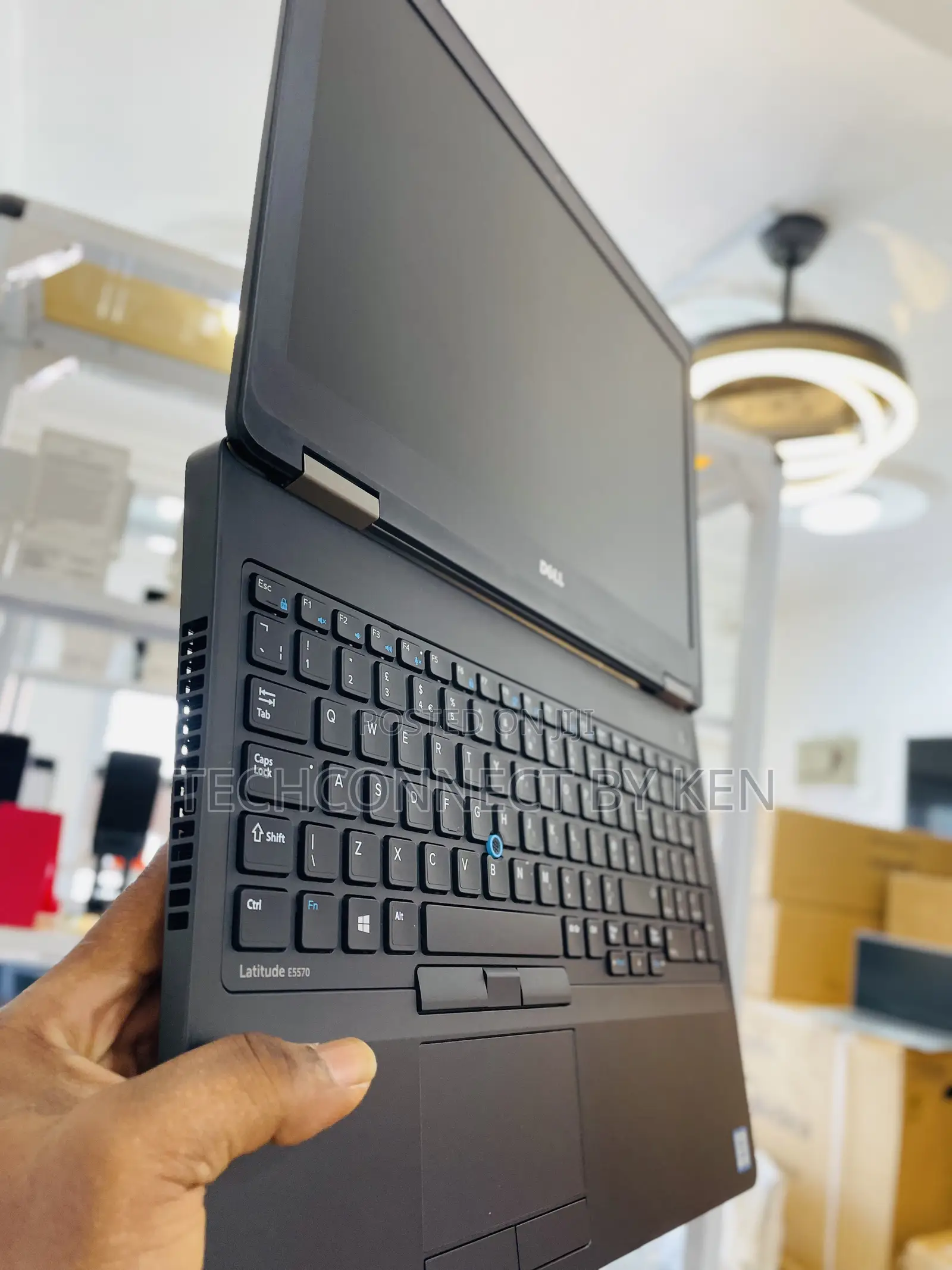 Laptop Dell Latitude 15 E5570 8GB Intel Core i5 SSD 256GB