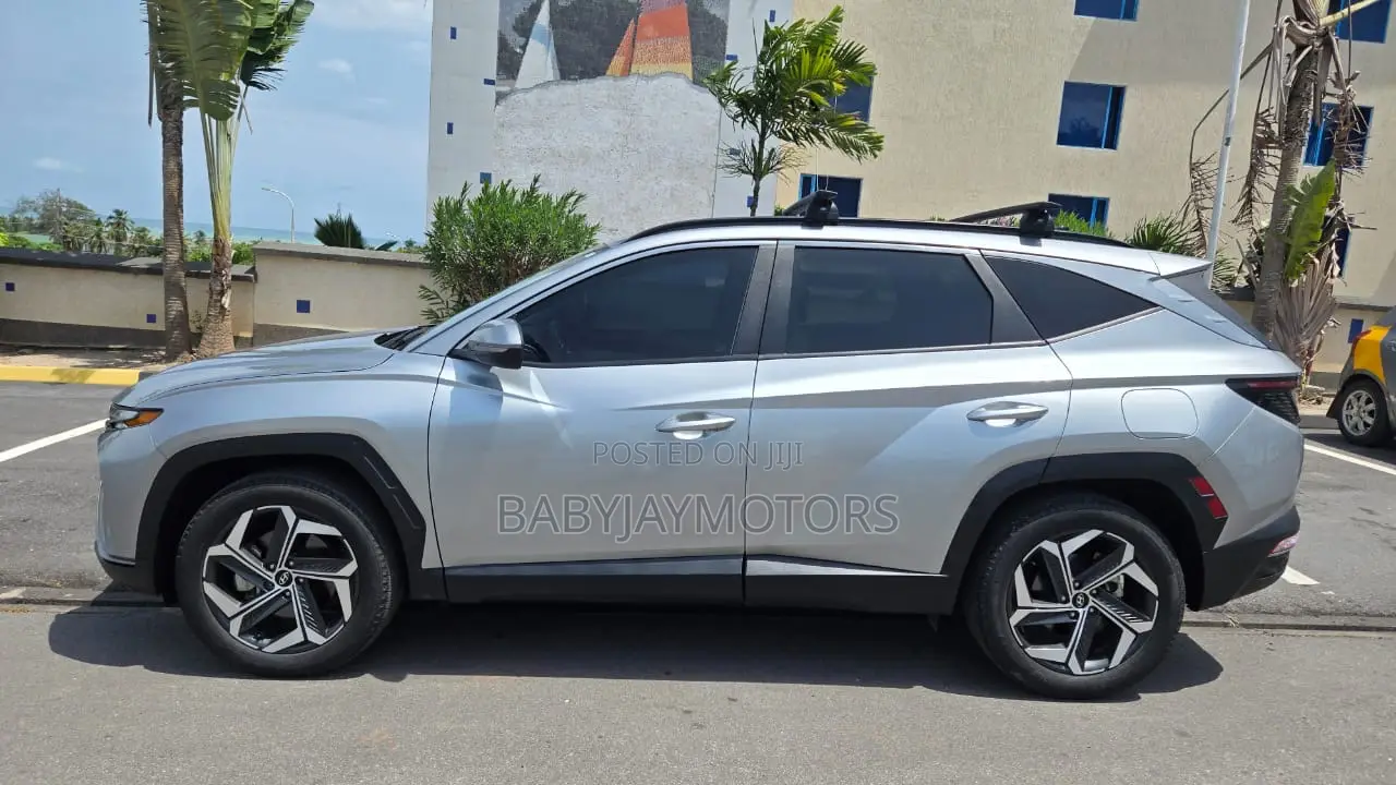 Hyundai Tucson SEL 2023 Silver