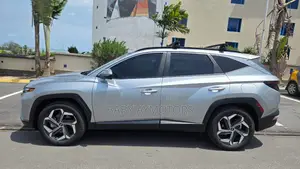 Hyundai Tucson SEL 2023 Silver