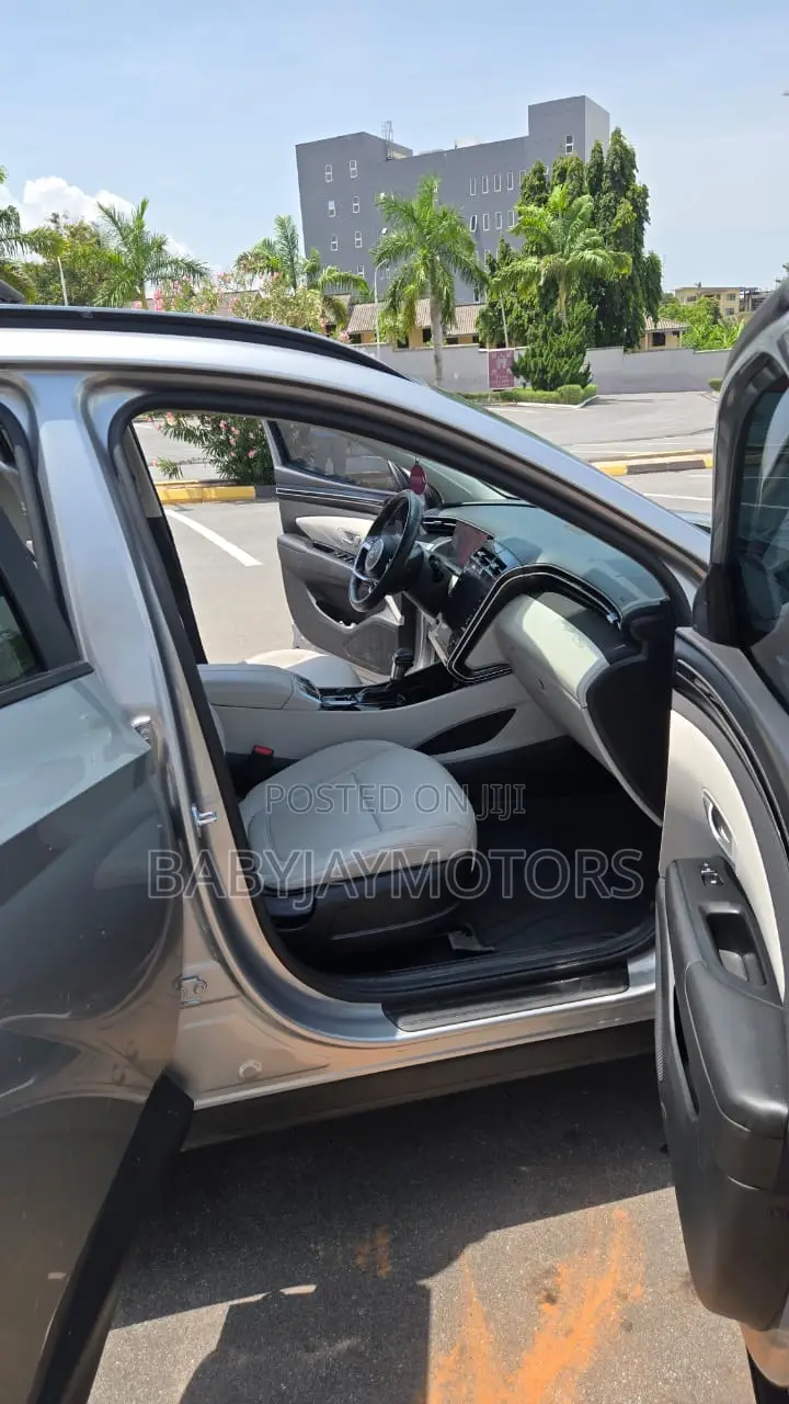 Hyundai Tucson SEL 2023 Silver
