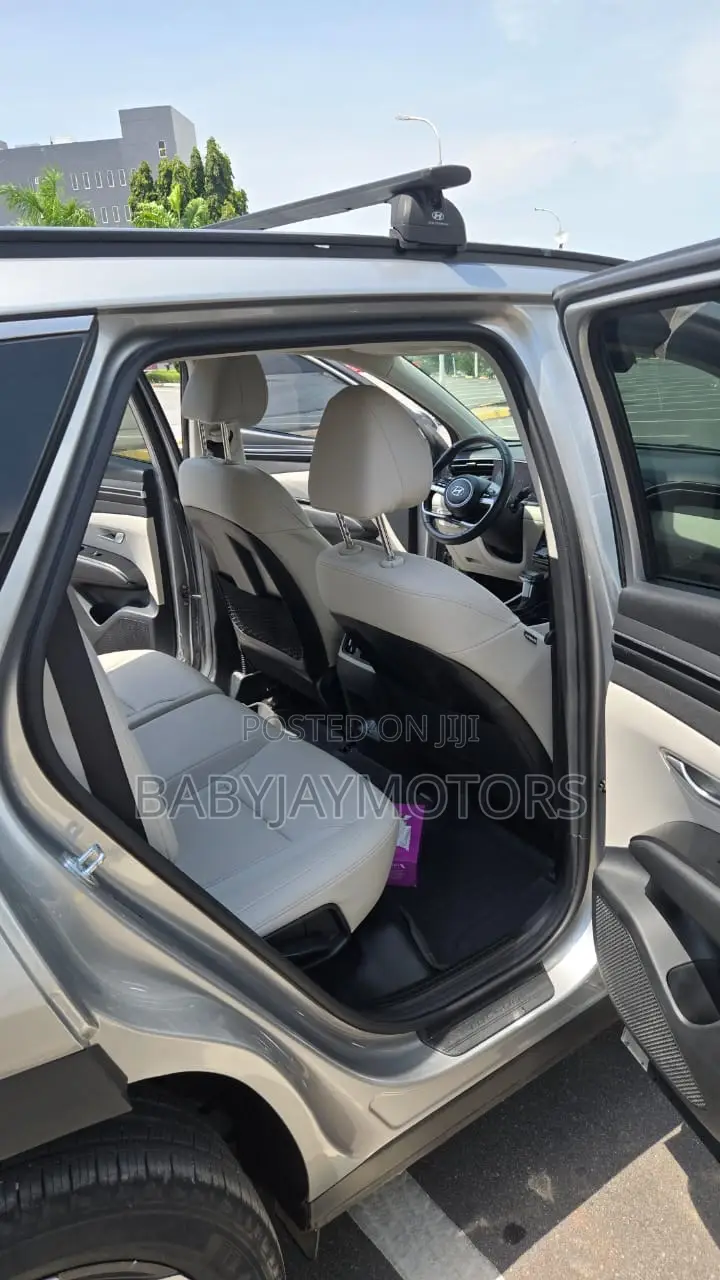 Hyundai Tucson SEL 2023 Silver