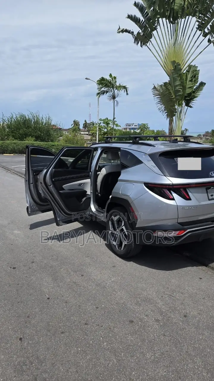 Hyundai Tucson SEL 2023 Silver