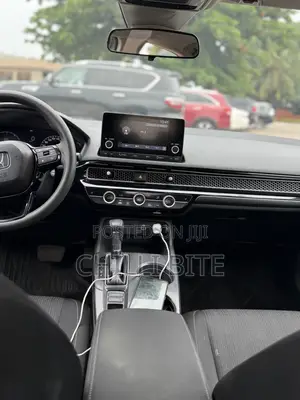 Honda Civic LX 2022 Silver