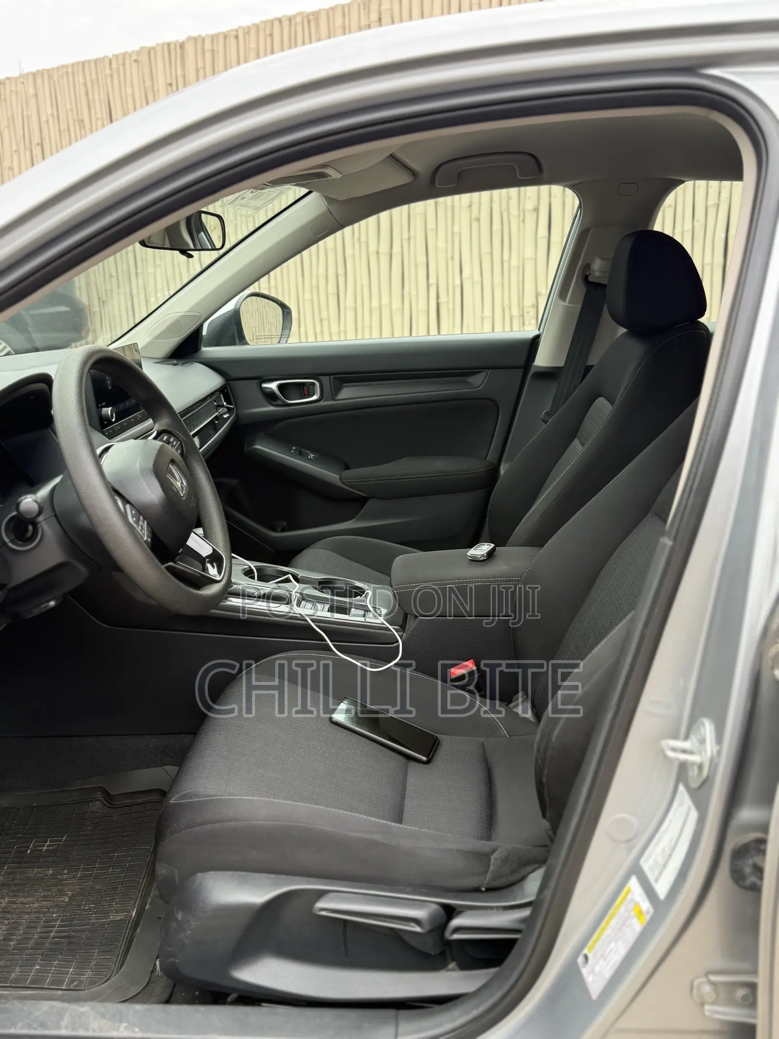 Honda Civic LX 2022 Silver