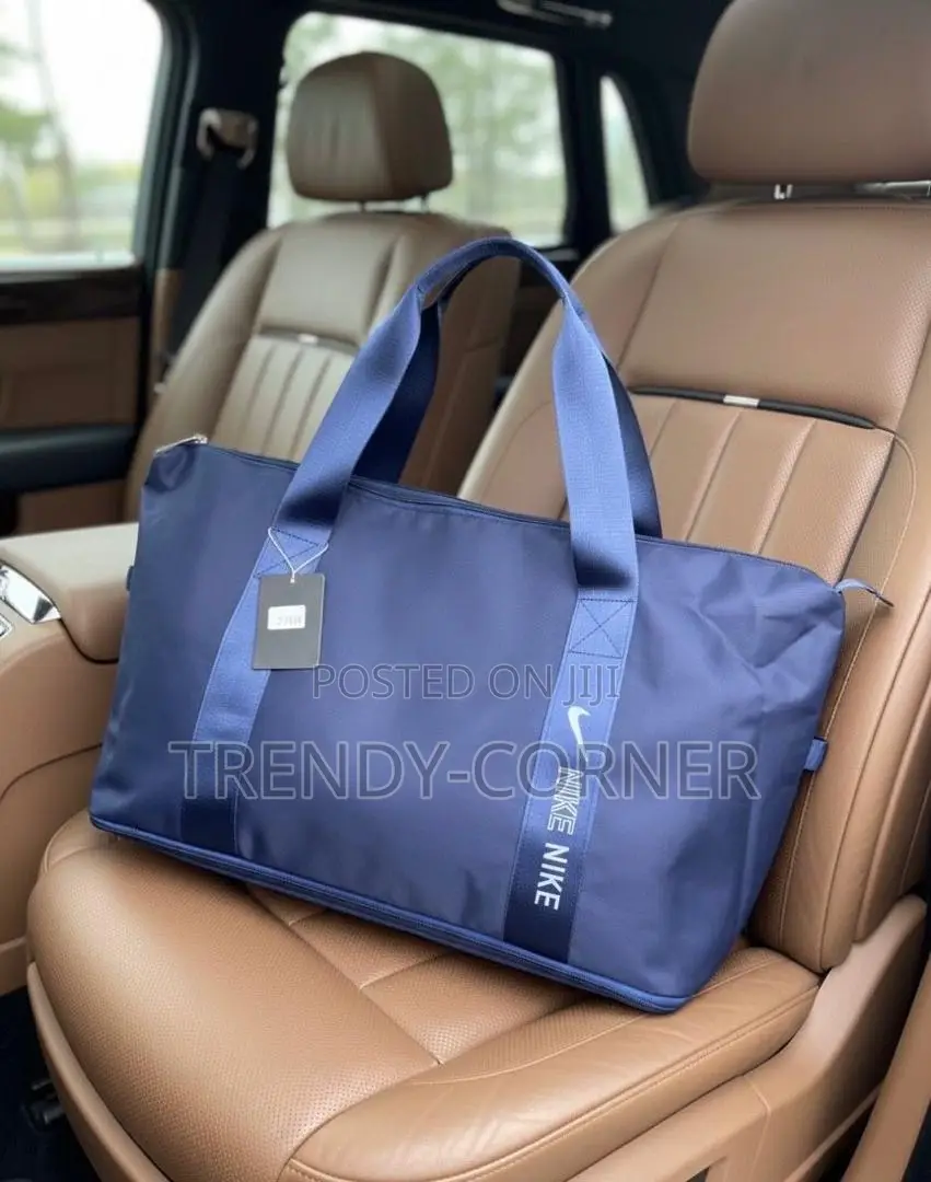 Nike Duffel / Gym Tote Bag