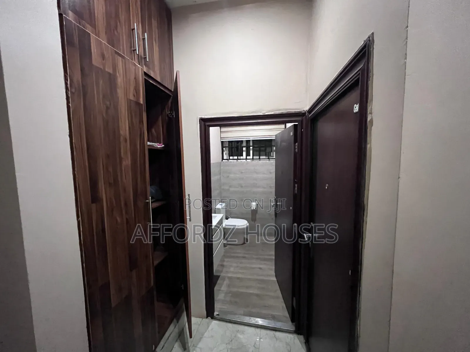 Furnished 3bdrm Apartment in Royal Palm Street, Tseaddo for rent